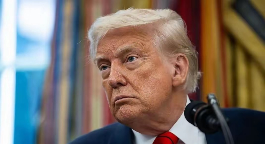 特朗普要来中国了





美国前总统特朗普最近主动给中国打电话，一聊就是快一个