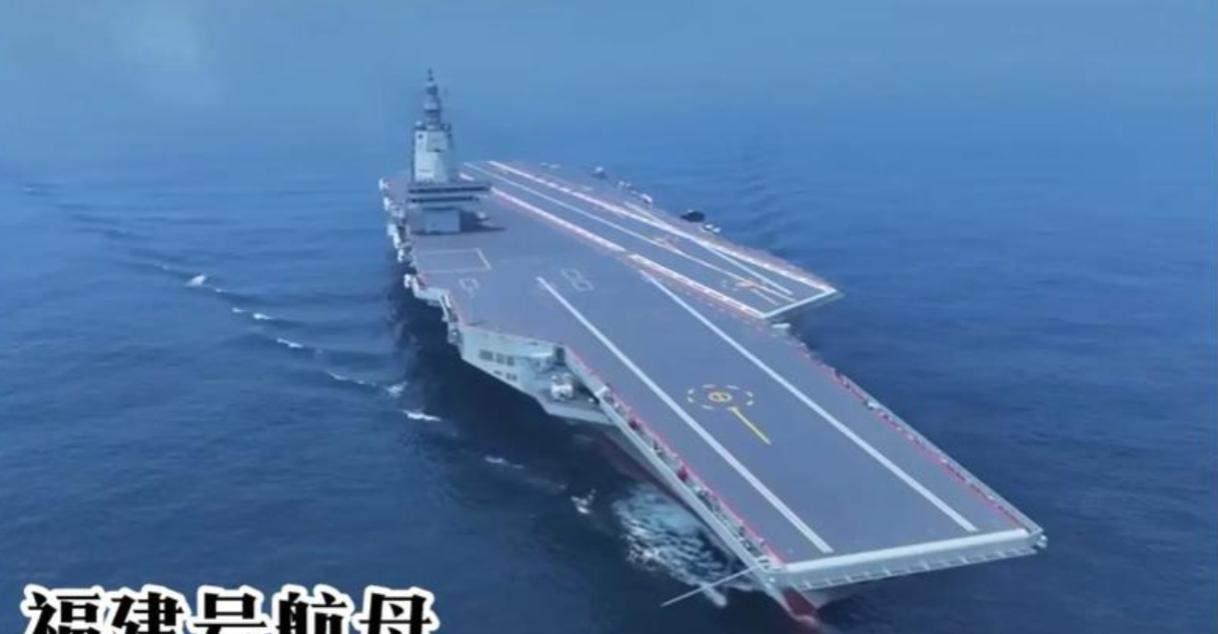 如果福建号航母服役。
万众期待的福建号航空母舰什么时候正式入列，一直是全中国乃至