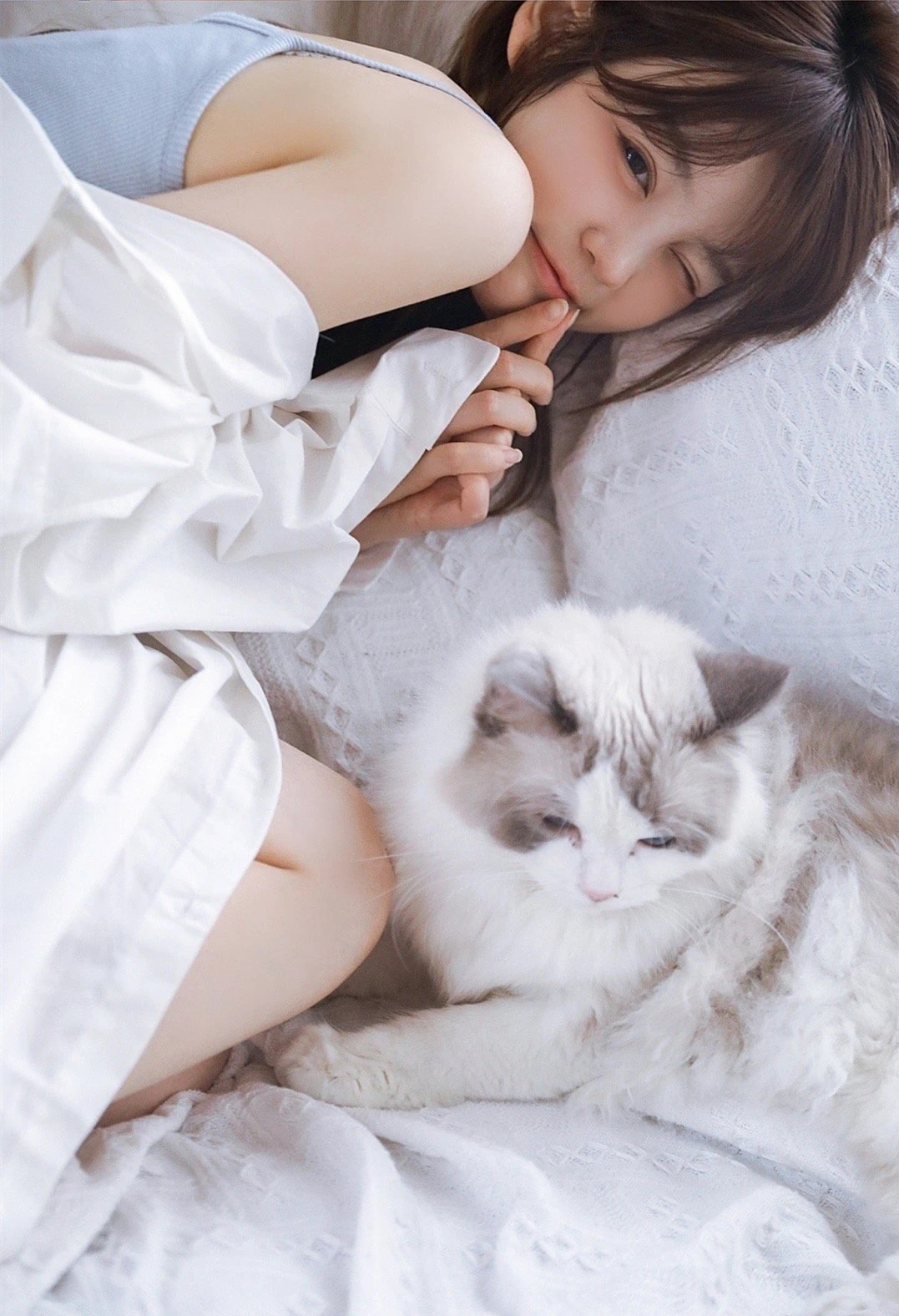 镜子说今日颜值超标要收费