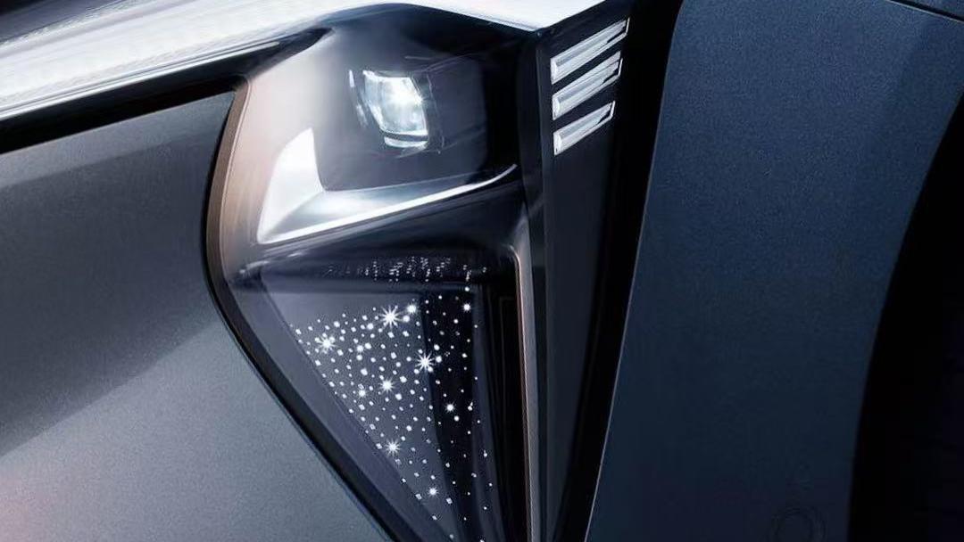 劳斯莱斯同类星空大灯设计 别克至境首款新能源轿车更多信息