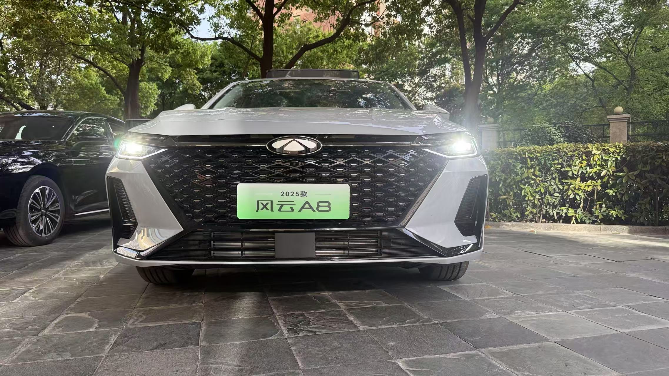 【一口价8.99万元起，2025款风云A8：空间、动力有看点】日前，2025款风