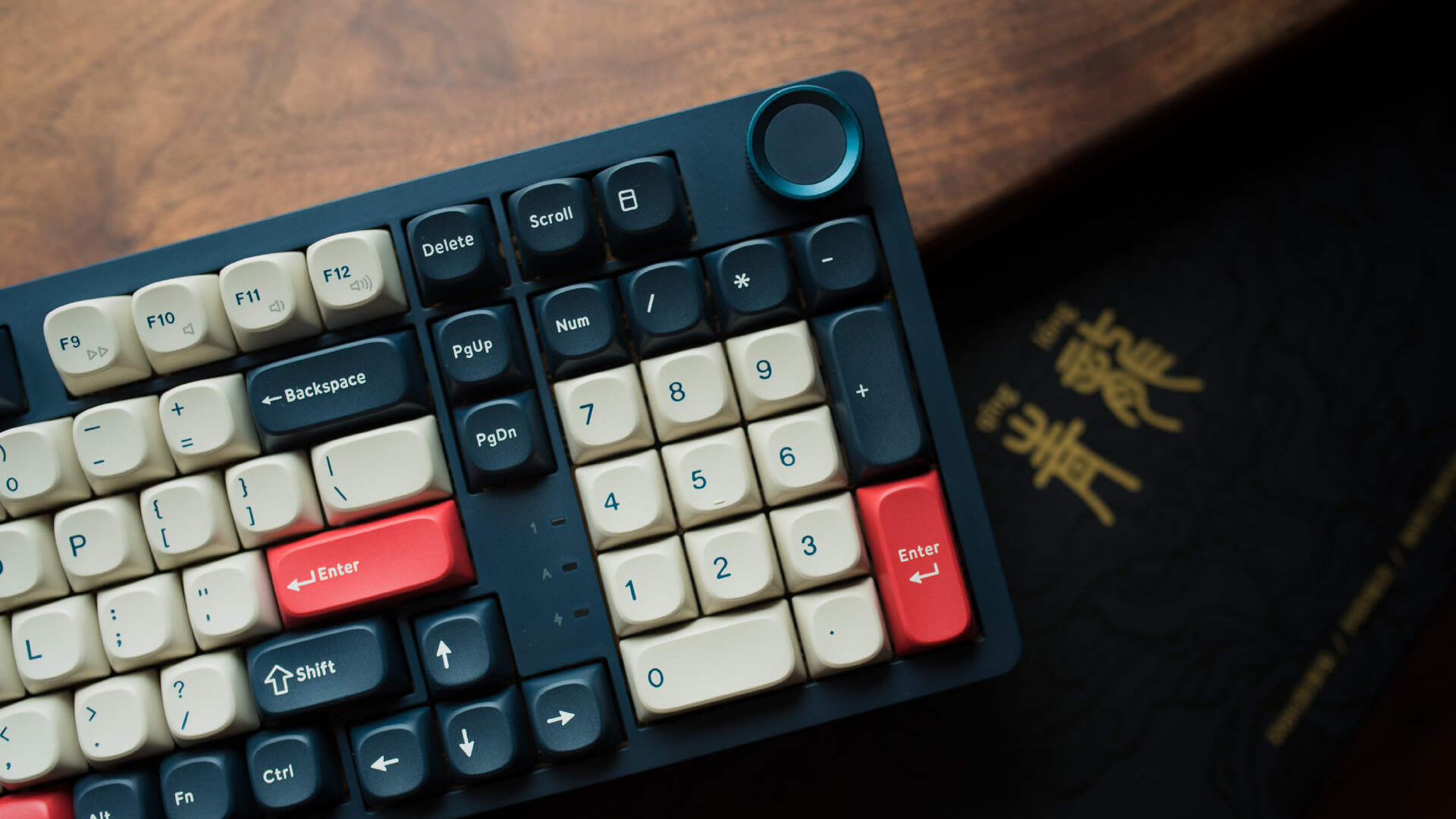 电竞键盘8KHz回报率普及来了？SKN青龙4.0新成员将经典延续