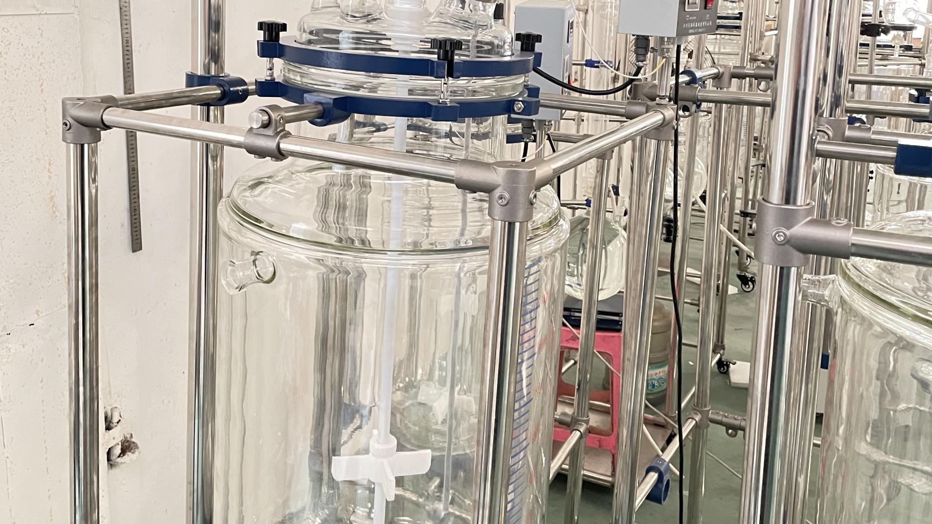 双层玻璃反应釜夹层介质选择与应用详解