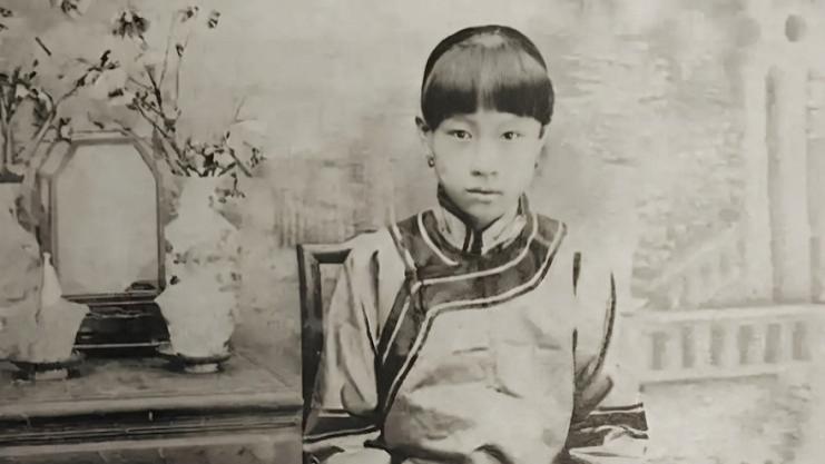 1906年天津名伶杨翠喜, 身价12000两, 引发朝廷大案