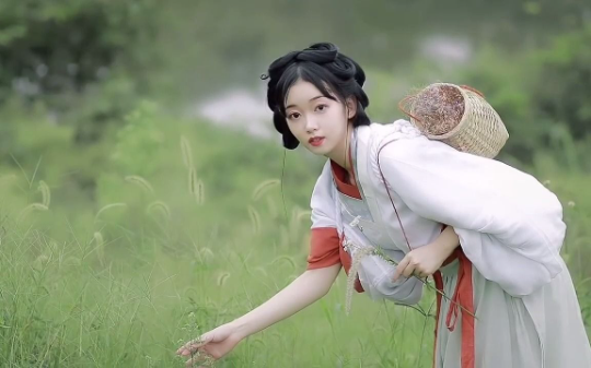 重生三次，我亲手送他上路，他却满不在乎的说他还会重生回来纠缠