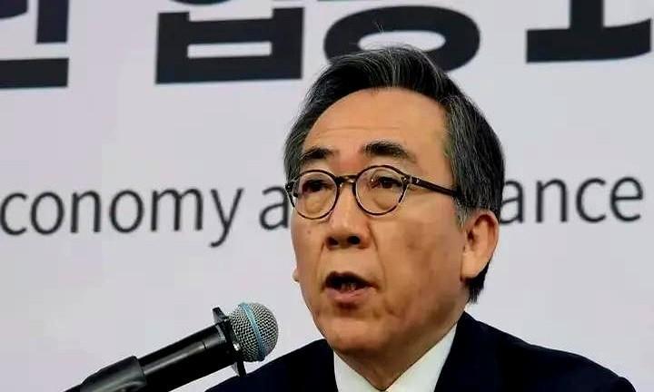 韩国出来喊话了！
来自联合早报6月3日消息说，韩国方面表示，我们在黄海上设置的三