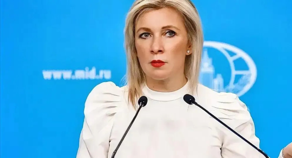 德国涉俄乌表里不一











惊天大反转！德国总理竟当面一套背后一套