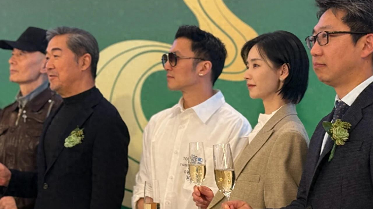 3个大导2巨星，一场盛典展示了他的“顶级眼光”，难怪刘德华服气