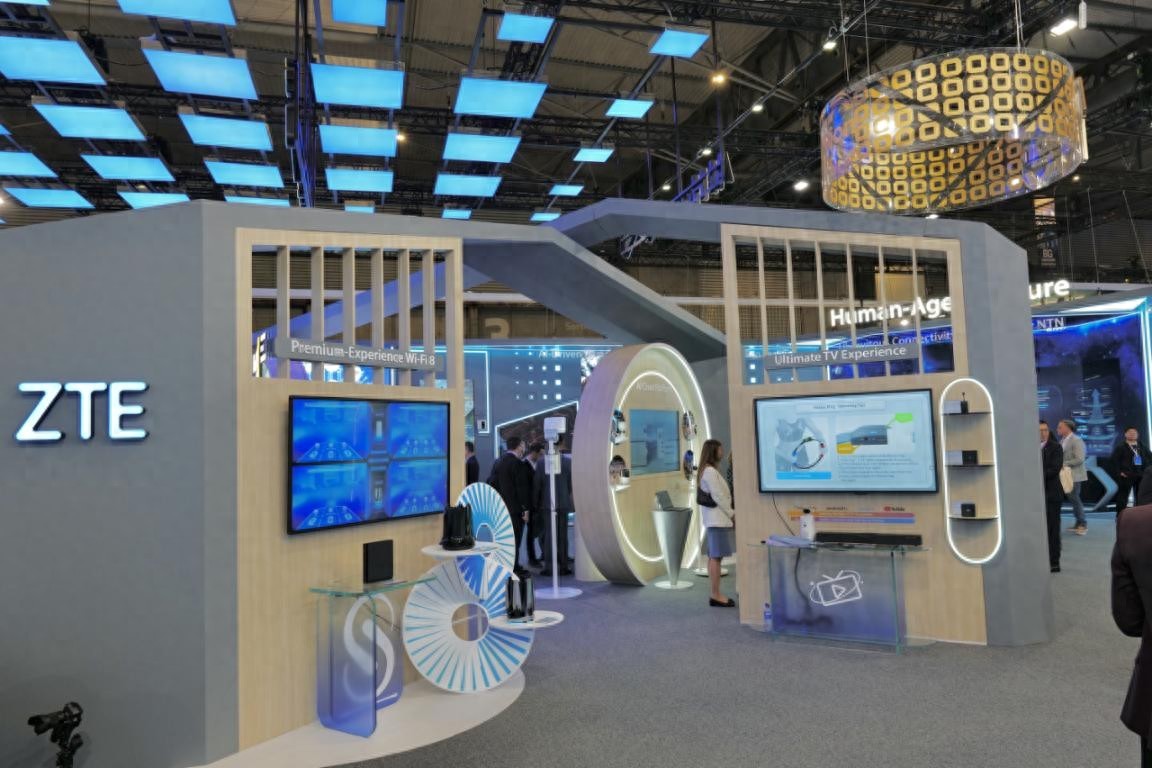 中兴AI家庭携Co-Claw智能体亮相巴展，展示“中国智造”能力