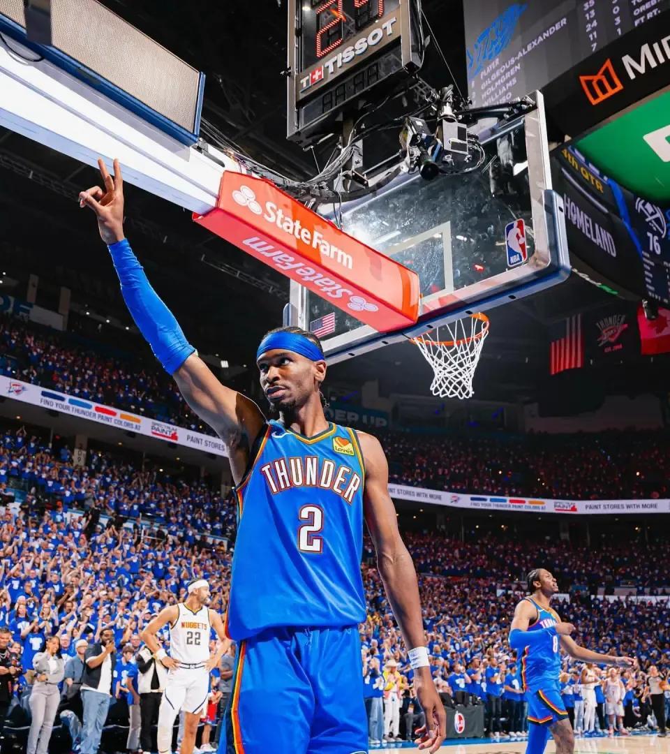 不出意外，NBA新赛季常规赛MVP只会在这5名球诞生！
5.字母哥
如今的雄鹿队