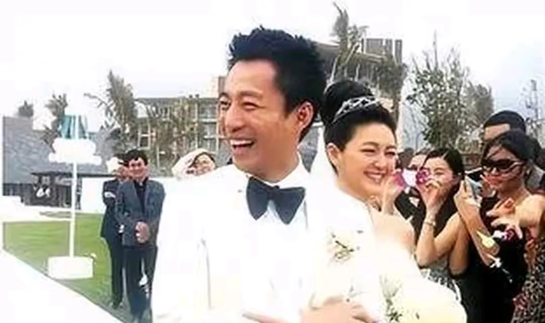 汪小菲应该让孩子在北京











天哪，汪小菲居然让孩子的户口落在台