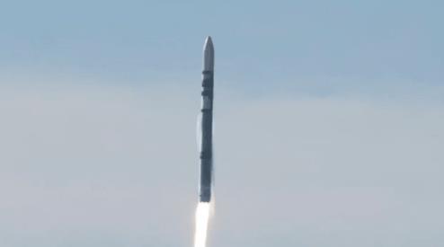 德国伊萨尔航空航天公司3月30日进行了欧洲的首次私人火箭发射，这枚在挪威安岛发射