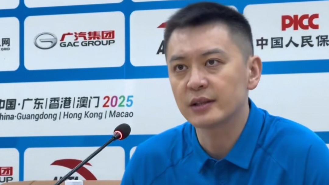 辽宁118-68大胜吉林，杨鸣赛后高情商发言，盛赞广东阵容无人能及