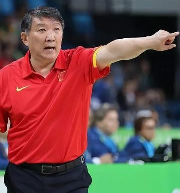 造谣女篮球员王思雨怒批主教练宫鲁鸣的人已经被刑拘。据央视新闻消息，之前有人利用A