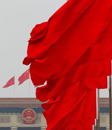 中国迎来大机会











世界眼下很不安定，西方国家内部问题多，没精
