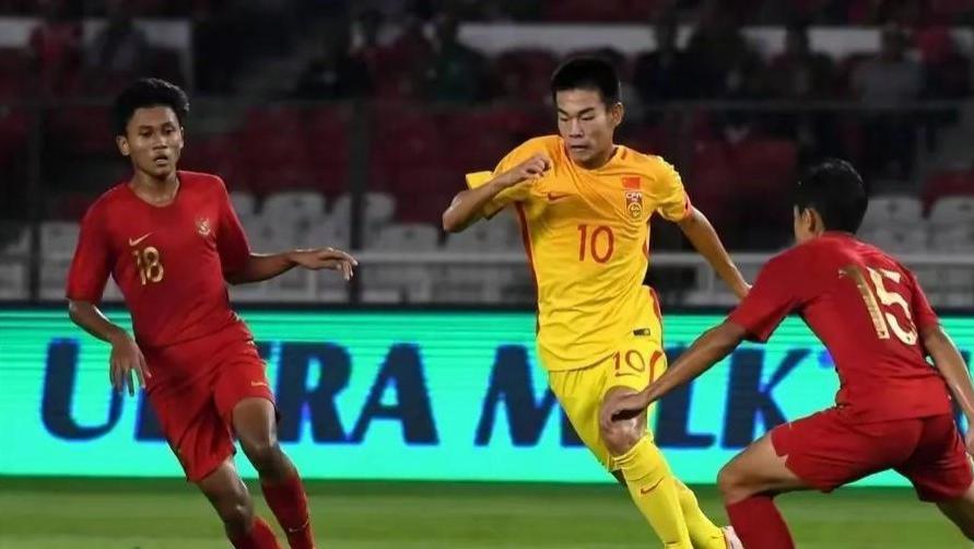U22国足集训名单引争议：天才前锋何小珂为何落选？