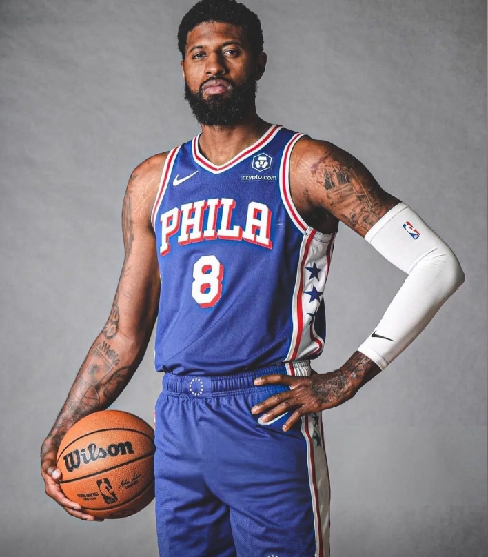 不能再指望乔治去C了
现在乔治10次出手已经是常态了，手感好就像这场，差就像上一