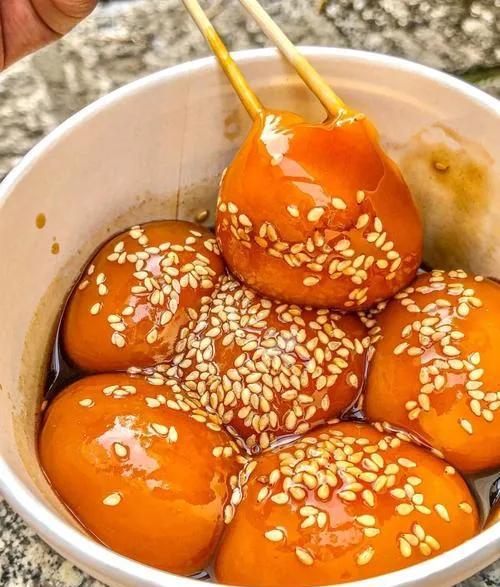 湖南省邵阳市十大美食
一、邵阳粉
二、新宁锅灰猪肝
三、武冈卤豆腐
四、新邵坪上