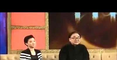 当年最火辣妹子宋祖英，如今胖成可爱“宋奶奶”，儿子长得像妈妈。

要不说基因
