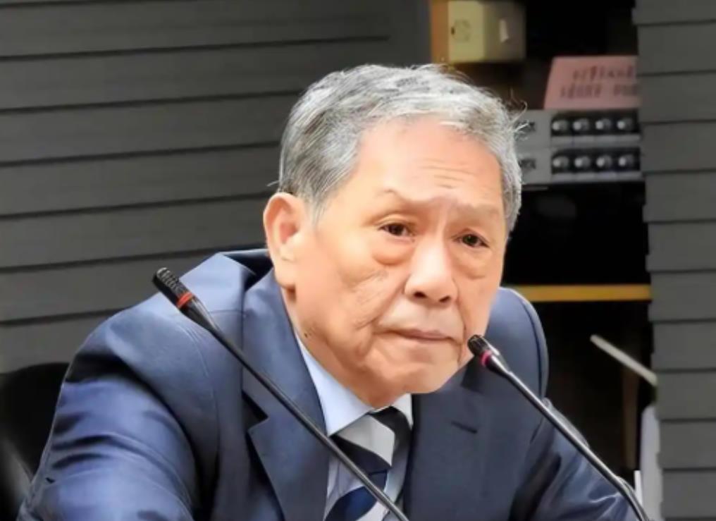 “如果九成台湾人不支持统一，那解放军统一台湾将没任何负担！”台湾曾有份调研，结果