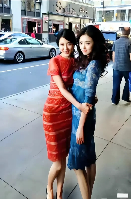 我觉得曾黎是美的，应该很好看，但是不上镜，镜头里体现不出来。镜头里适合长的有特色