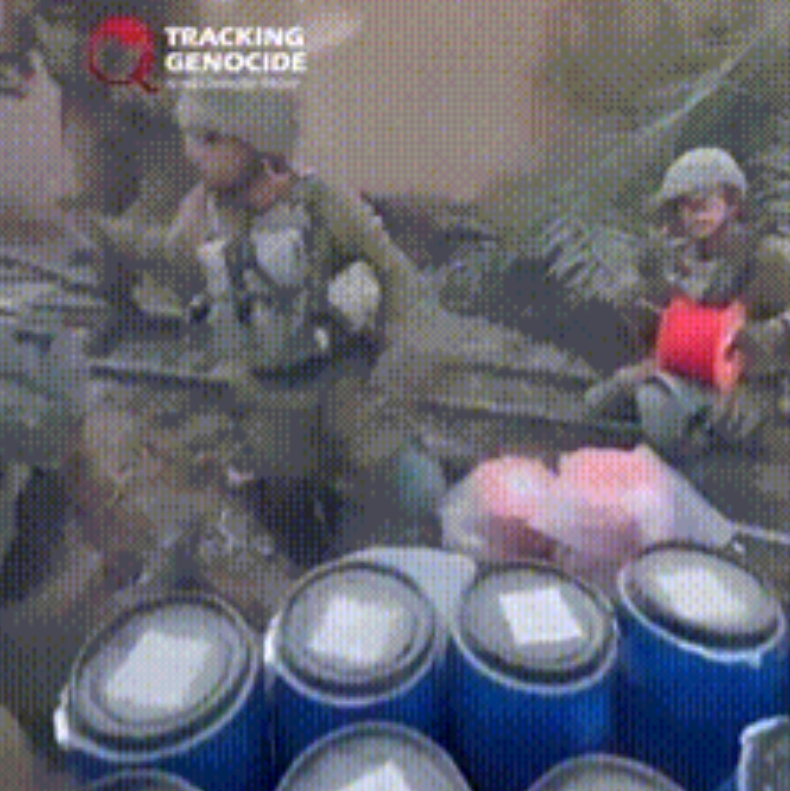 巴勒斯坦加沙地区，以色列纳粹工兵准备了大批炸药对加沙地区的房屋进行爆破，以色列人