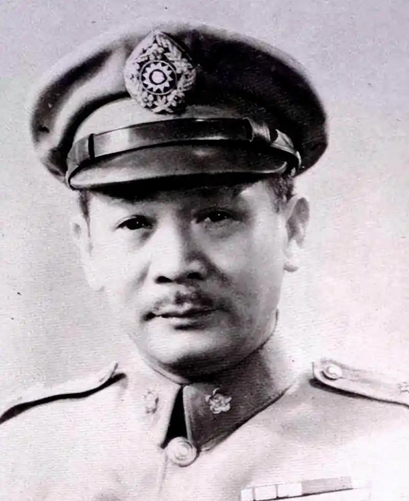 1927年夏，国共关系彻底破裂，逮捕清算成了国民党高层的日常，共产党想回广东翻身