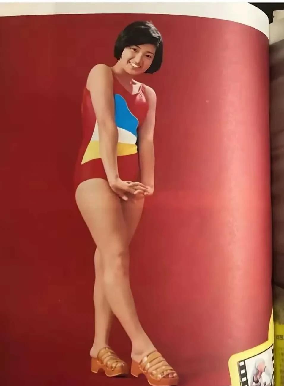 山口百惠真的美丽吗？这样子看起来太普通了，真的没有什么惊艳，山口百惠真是一代日本
