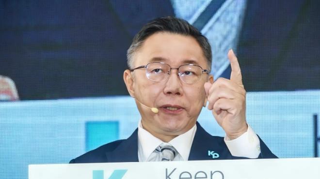 柯文哲再呛：起诉书谁写的？叫他出来

柯文哲今天在庭上痛批检方查了半天泄密都没查