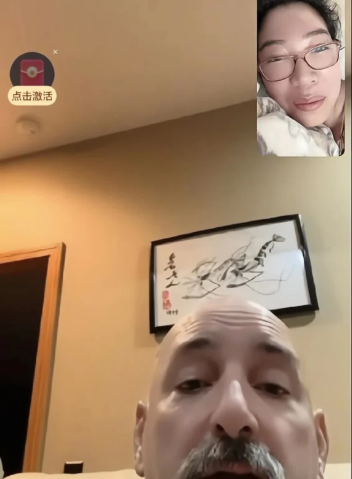 都说山姆先生突然变老了，像安娴的公公，这模样都能当孩子的爷爷了！

但是懂得
