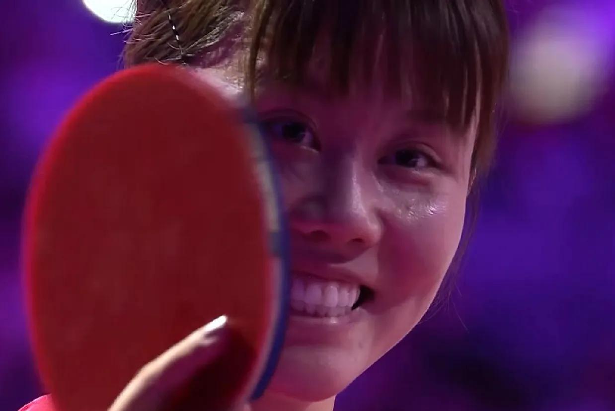 陈幸同获得WTT横滨站冠军赛的冠军，
陈幸同大比分4：2胜了孙颖莎后，
在接受采