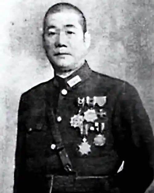 孙蔚如将军在受降纪念碑用他那潇洒粗犷的草体写下：“中华民国三十四年九月十八日，蔚