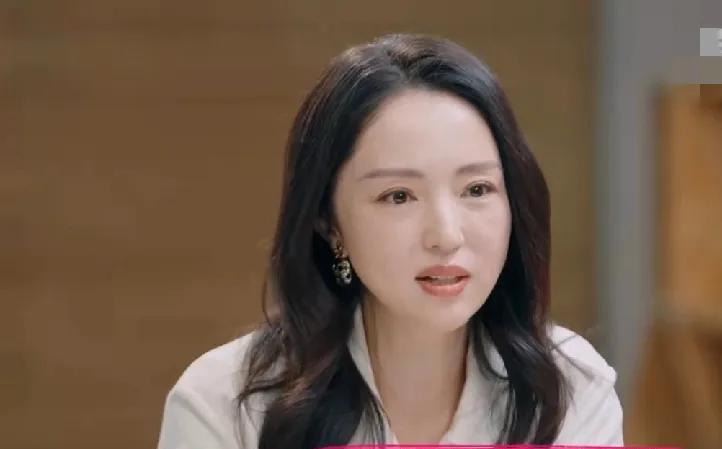 董璇 给所有再婚妈妈上了一课，结婚后不和张维伊同居，女大避父，更何况这还是继父。
