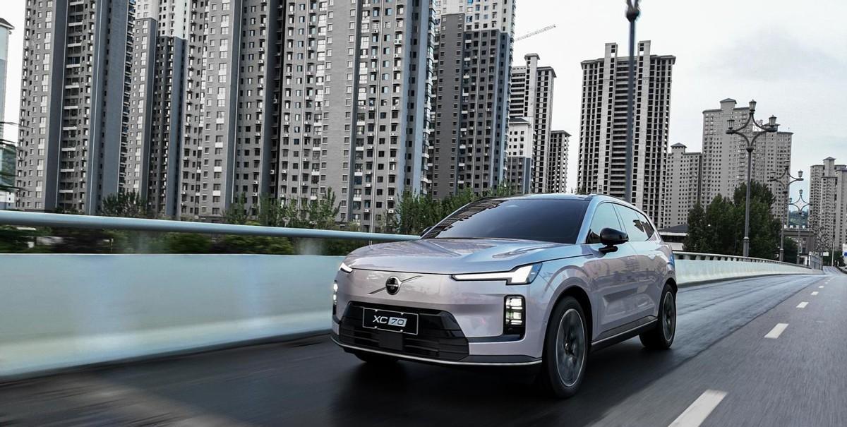 豪华超混第一车？全新XC70用中汽研测试成绩证明自己确实面面俱到！
如何才能满足