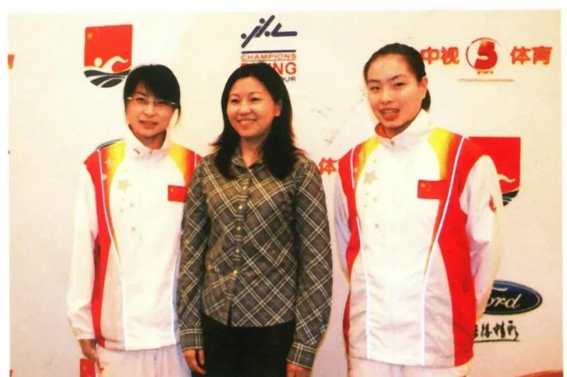 仅4个人，在20年里拿下了跳水全部金牌。
其中一个人，今天被写进了世界泳史。
郭