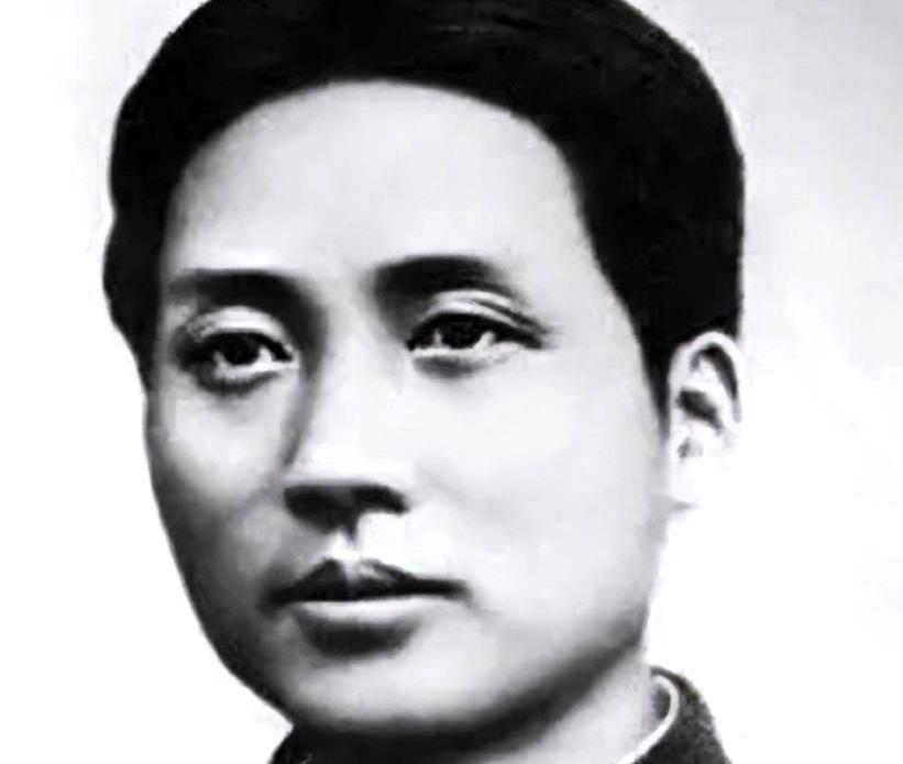 1950年，铁匠朱其升觉得毛主席似曾相识，他私下告诉妻子：主席是我当年的结义兄弟