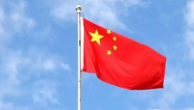 美国被将了一军！中美谈判阶段性刚暂停，我们就联合53个国家发出震耳欲聋的呼声，美