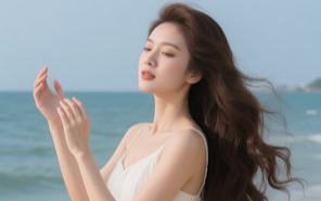 结婚前夕未婚妻从卡里转走我俩百亿给初恋，我转身娶了金融女王