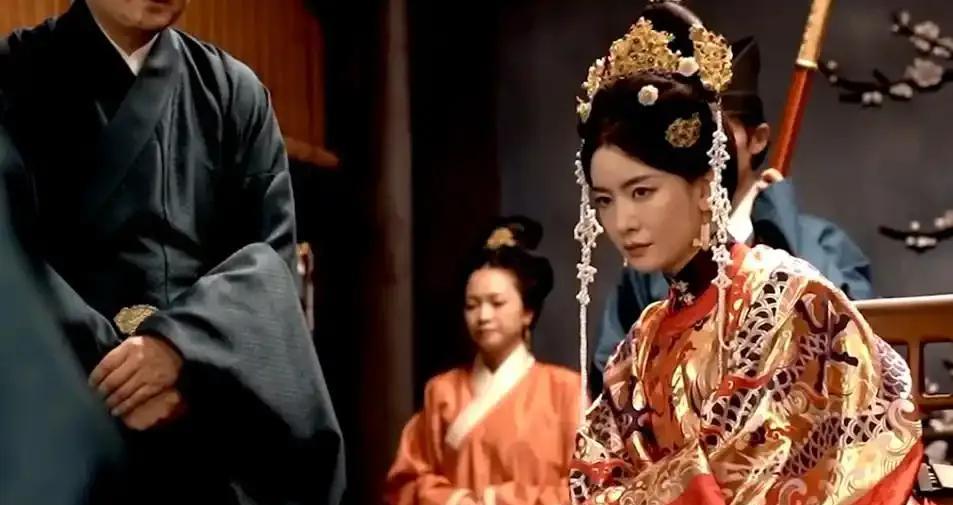 雁回时：贵妃才是阿芝生母，难怪阮惜文会被灭口。庄寒雁都不敢相信，当年京城中有两位