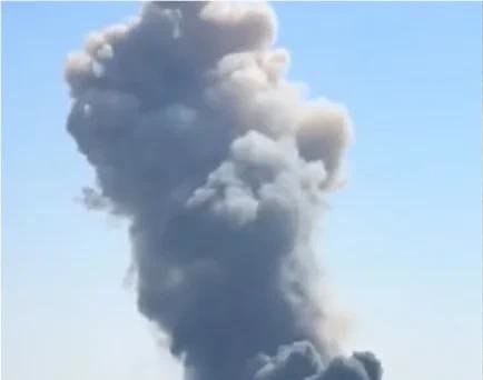 突发爆炸，今日中午，河南项城市一工业园区发生剧烈爆炸，尚无确定有无人员受伤。
