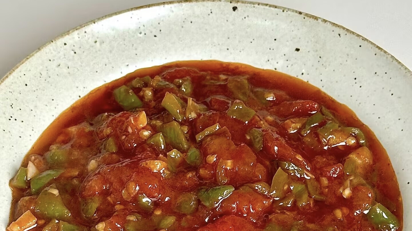 简单食材竟能碰撞出如此美味，这碗拌饭你绝对想不到！