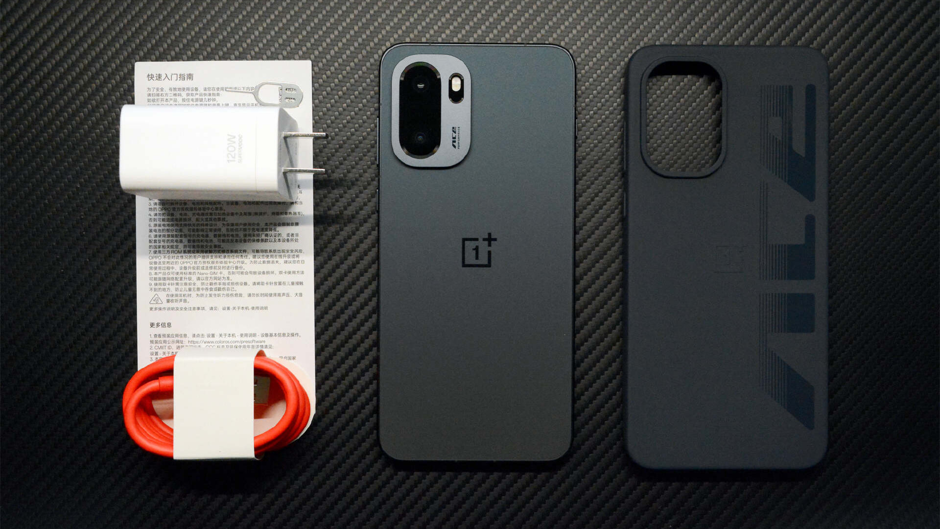 7800mAh大电池+骁龙8至尊版！2599元一加Ace6 焊死中端天花板？