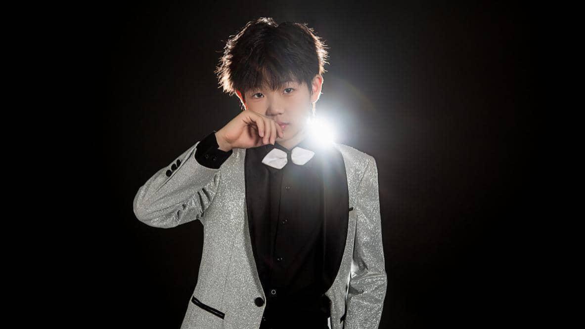 张云阶荣获2025天籁新声湖北唱区人气冠军，梦想起航！