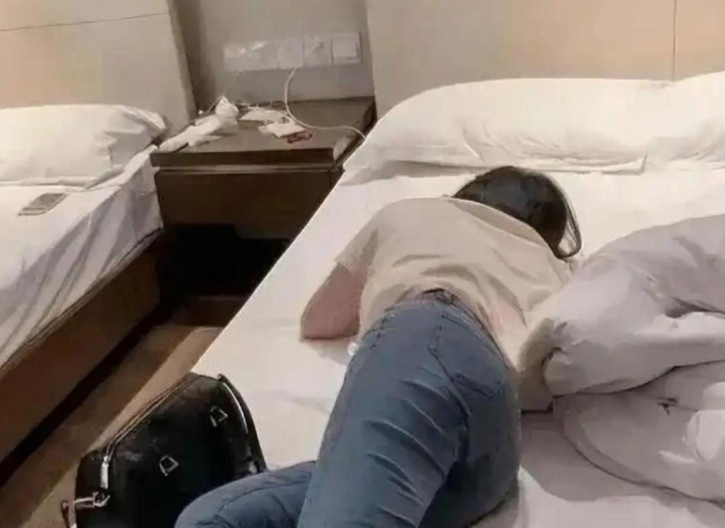 [微风]河南南阳，女子醉酒后报警称被邻居强奸未遂，警方将女子邻居刑拘后，邻居妻子