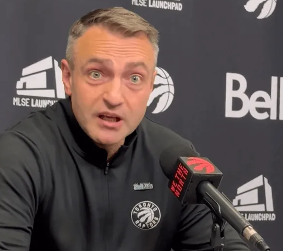 NBA常规赛湖人客场对阵猛龙的比赛已经结束。全场战罢，湖人以123-120战胜猛