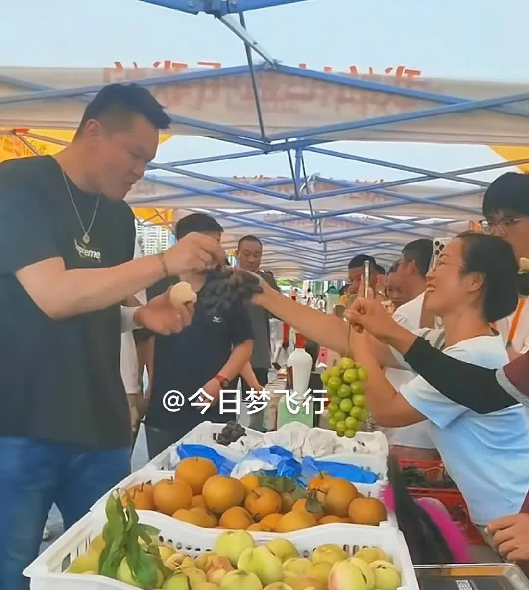 朱芳雨飞来飞去又飞去了大悟！

广东队老总朱芳雨应该是CBA20家俱乐部出席