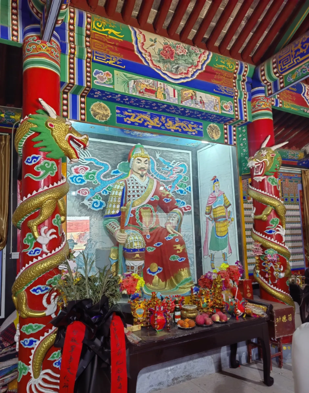 白起祠参观记
白起祠坐落于陕西省眉县常兴镇白家村，这个村就是战国名将白起的出生地