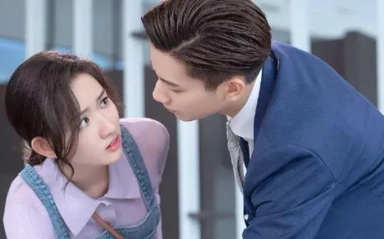 我在菜市场搞并购，顺便把霸总甩了