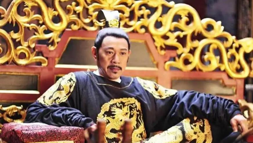 李渊在唐朝开国之初，为了早日平定地方叛乱，完成全国统一大业，便大集诸军、加强武备