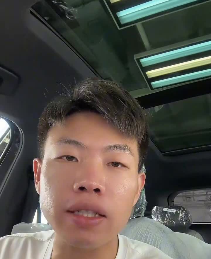 普通人买车记住这一个原则。
普通人买车就记住一个原则：造车历史连20年都没有的
